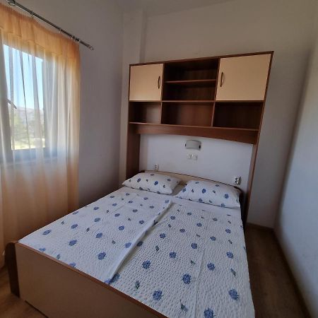 Apartment Grbac Barbat na Rabu Exterior photo